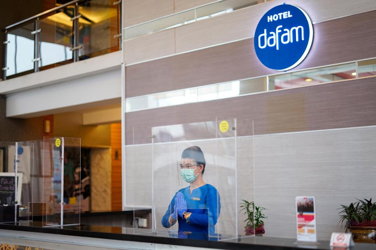 Hotel Dafam Pekanbaru Ngoại thất bức ảnh