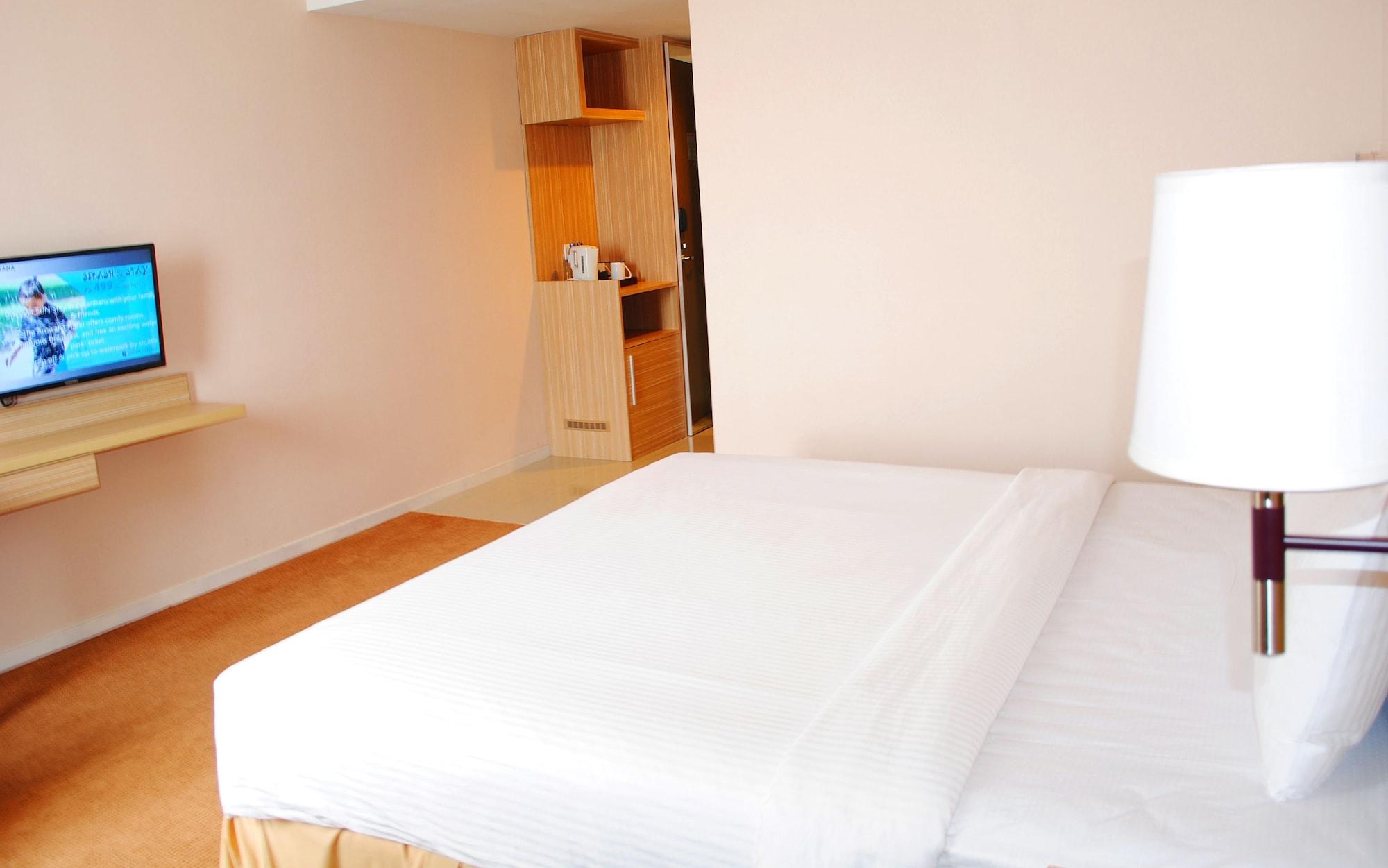 Hotel Dafam Pekanbaru Ngoại thất bức ảnh