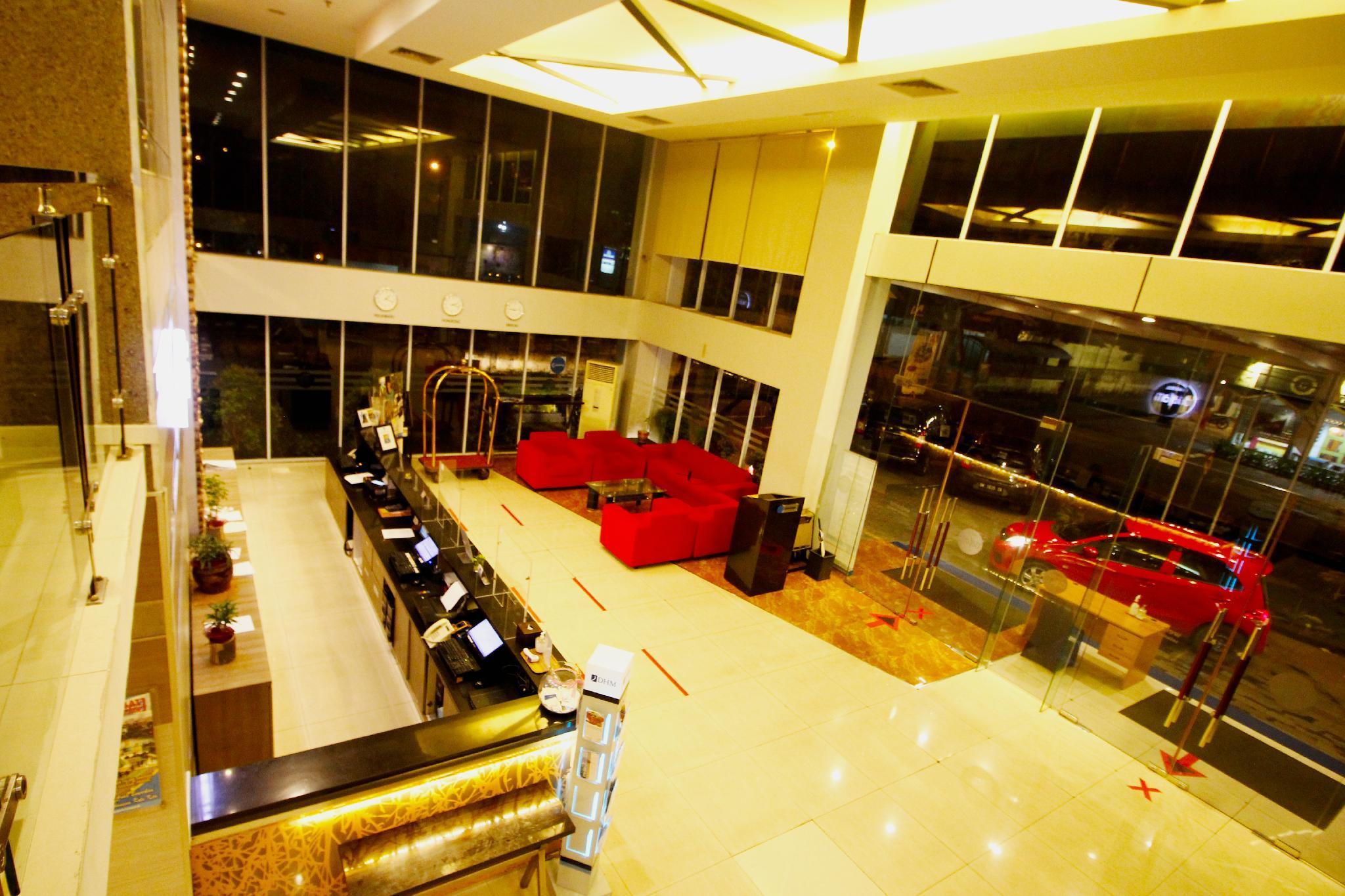 Hotel Dafam Pekanbaru Ngoại thất bức ảnh