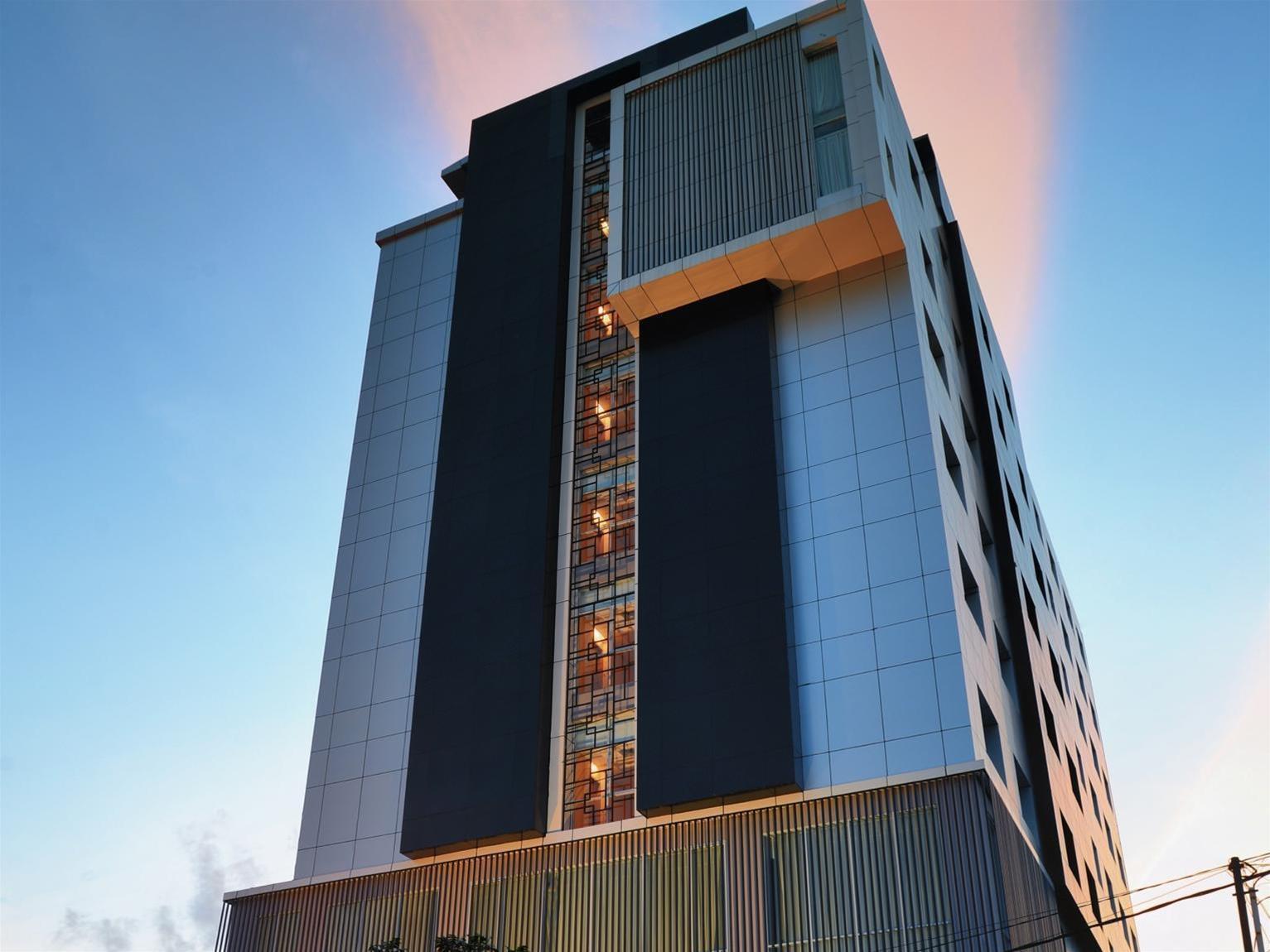 Hotel Dafam Pekanbaru Ngoại thất bức ảnh